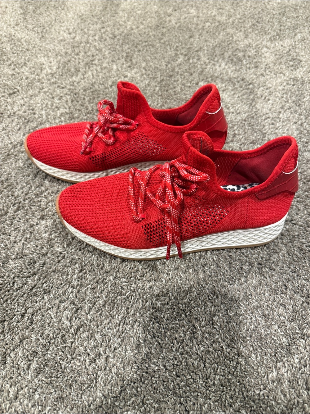 J/Slides Urban Sport - Red Knit Sneakers - Women’s Size 7
